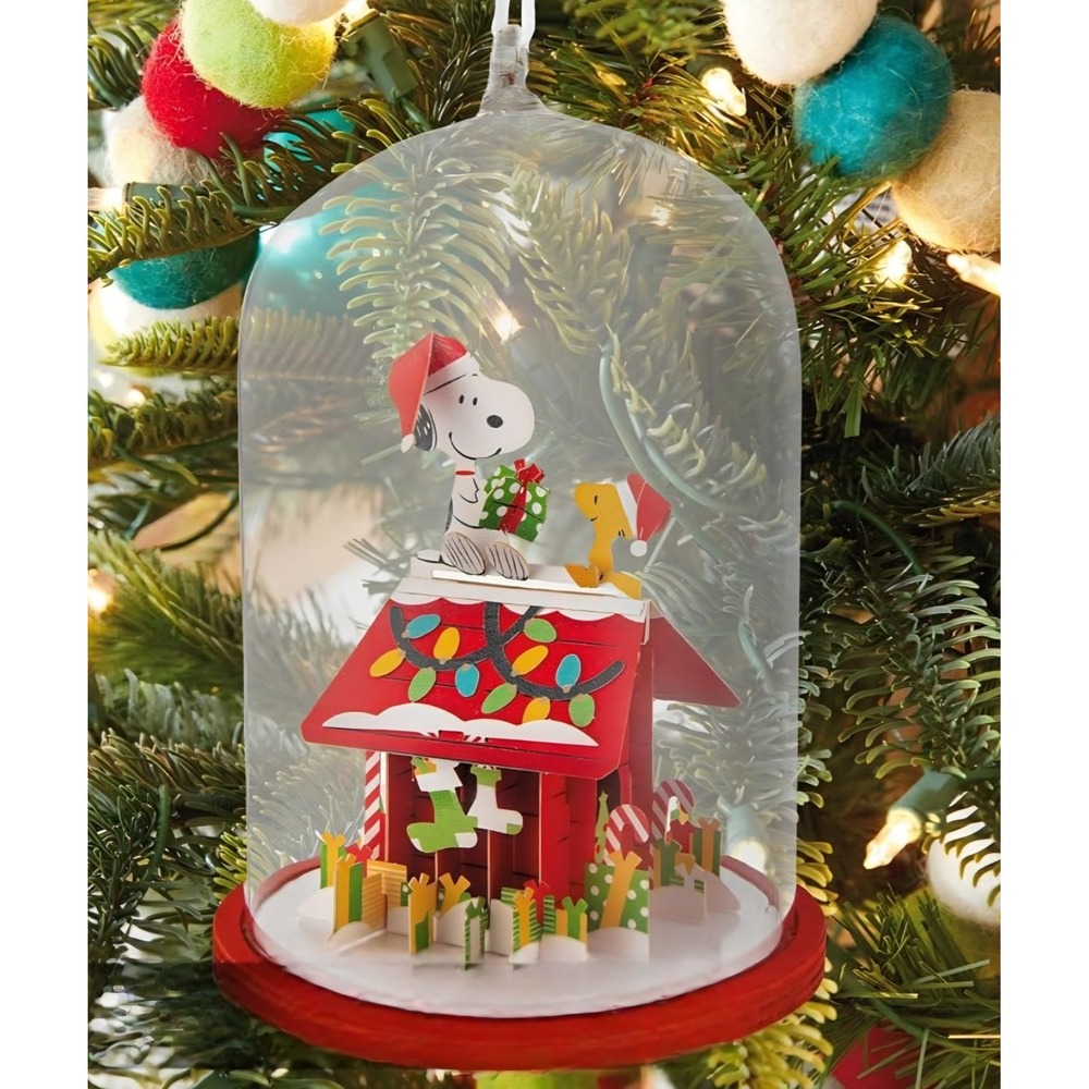 NIB 2025 Hallmark Christmas Peanuts SNOOPY & WOODSTOCK DOGHOUSE‎ Cloche Ornament
